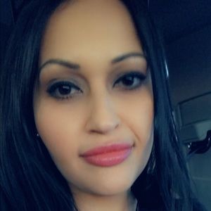 Meet your Posher, Viviana